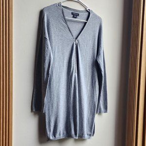 Trouve Light Gray Long Thin Knit V-Neck Sweater Size Small